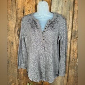 Lucky Brand Grey Long Sleeved Shirt- size small